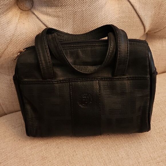 Fendi Authentic Black Mini Crossbody Bag - Picture 1 of 7